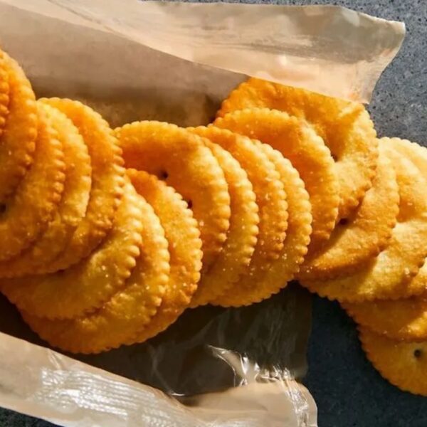 Ritz Crackers Box Original Flavoured Biscuits 300g - Image 3