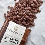 Callebaut 3 x 1kg Bundle - 811 Finest Belgian Dark, 823 Milk & W2 White - Image 3