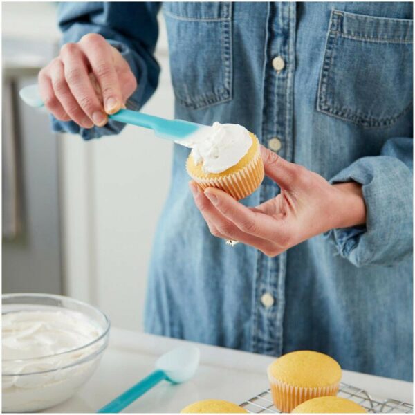 Wilton Versa Tools Measure & Scrape Spatula Set - Image 4