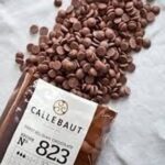 Callebaut 2 x 1kg Bundle - 811 Finest Belgian Dark, 823 Milk Chocolate - Image 4