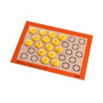 De Marle Silpat Macaron Baking Mat for 28 Small Size 37.5cm x 27.5cm - Image 2