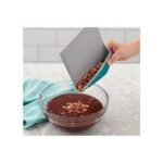 Wilton Versa Tools Scoop & Chop Baker's Blade - Image 6