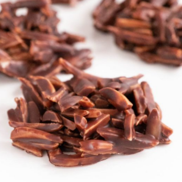 Master Martini Dark 54% Button 250g / 500g / 1kg Couverture Chocolate - Image 4