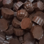 Beryl's Gourmet Milk / Dark / White / Strawberry Chocolate Compound Bar 200g - Image 5